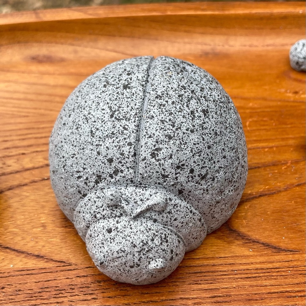 Garden Ladybugs and Dragonflies Indoor or Outdoor Resin Decor by Hearth Song - Picture 7 of 14